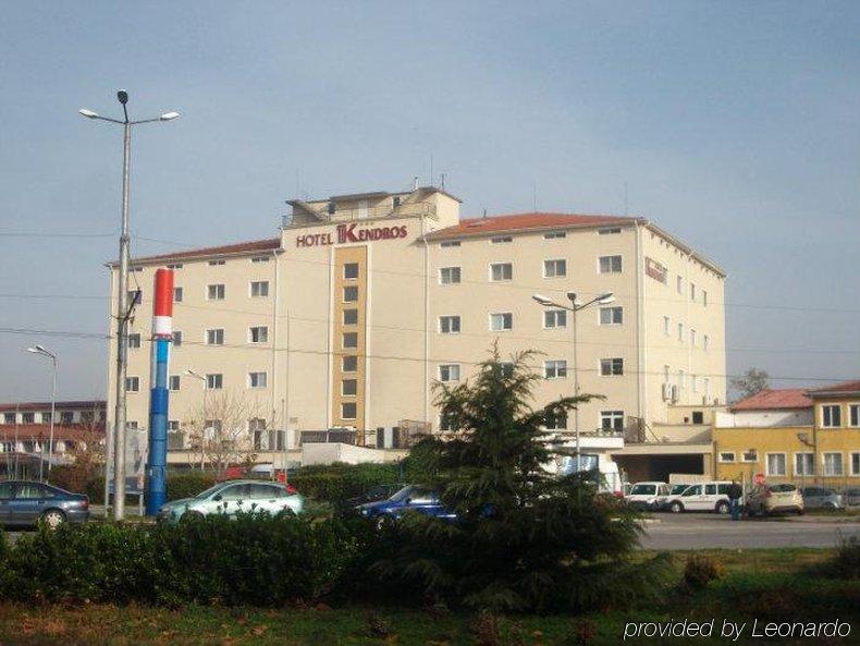 Kendros Hotel พลอฟดิฟ ภายนอก รูปภาพ