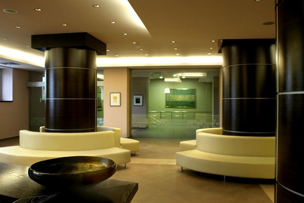 Kendros Hotel พลอฟดิฟ ภายนอก รูปภาพ